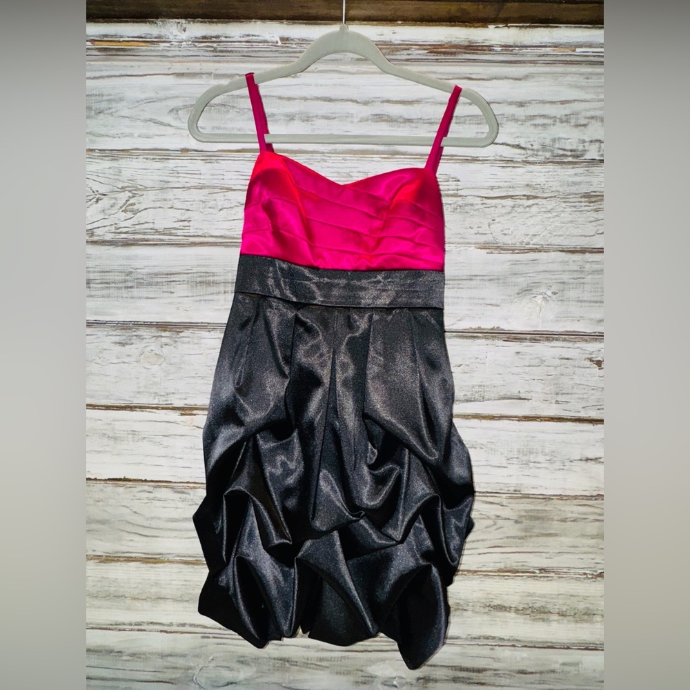 A. Byer Black/Pink Empire Cocktail Dress Size 11